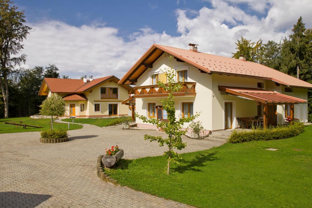 Ferienparadies Truppe Velden am Woerthersee Ngoại thất bức ảnh